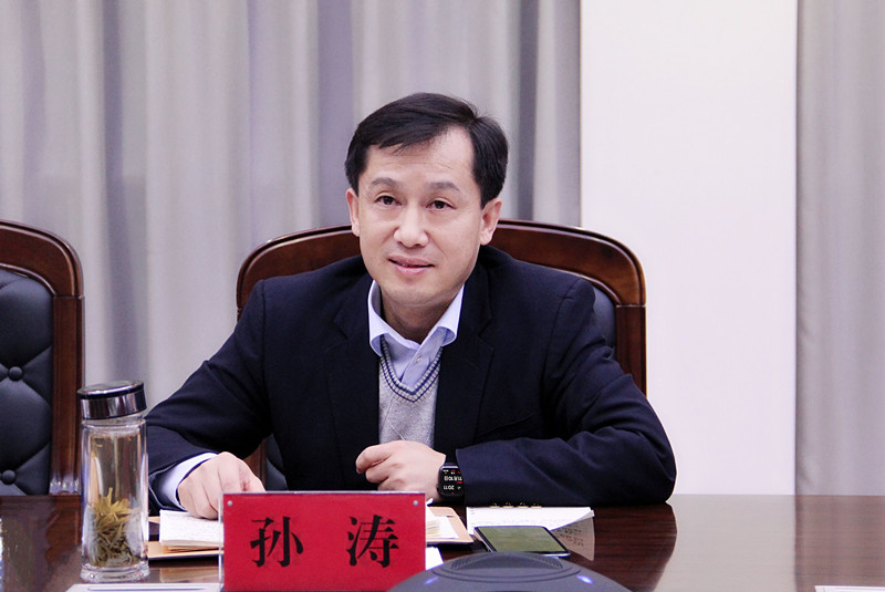 孙涛_副本.jpg 孙涛_副本.jpg